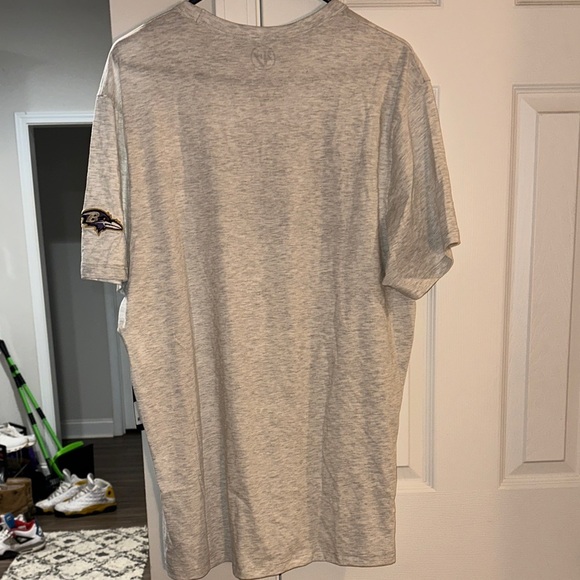 47 Heather Gray Ravens Short Sleeve Tee - Picture 6 of 6